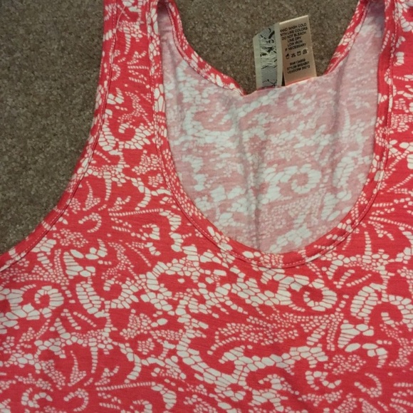 Buckle tank top - Picture 4 of 7